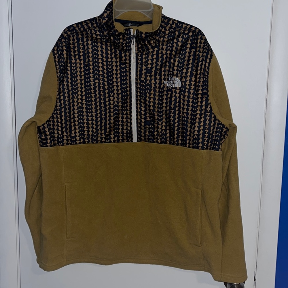 North face half zip up sweater